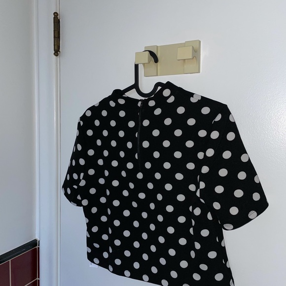 Forever 21 Cropped Tee - Picture 2 of 2